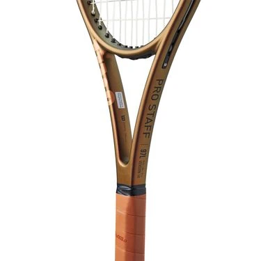 Wilson Pro Staff 97L V14 Tennis Racquet 6 Wilson Pro Staff 97L V14 Tennis Racquet - Image 6